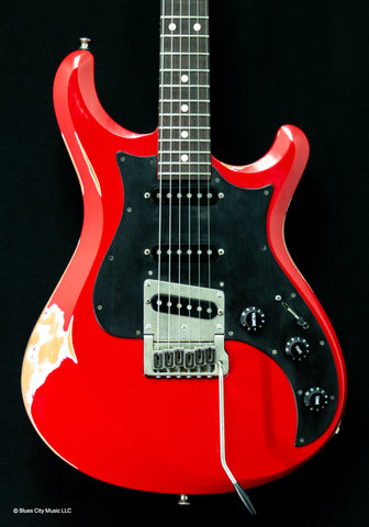 Knaggs Guitars - Severn Trem - SSS - Relic - Ferrari Red - Alder Body - Maple Neck - Seymour Duncan ATX-K Pickups - Gotoh Tuners - OHSC - Call for Best Price !!!