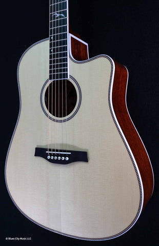 Seagull Artist Mosaic CW HG with Anthem EQ - Natural - with soft gig bag