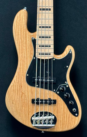 Lakland Guitars Skyline - DJ5 -Darryl Jones - Natural - w/Gig Bag