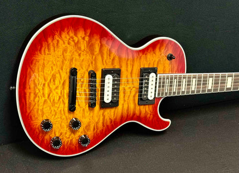 Dean Guitars - Select - Thoroughbred - Quilt Top - Trans Cherry Sunburst