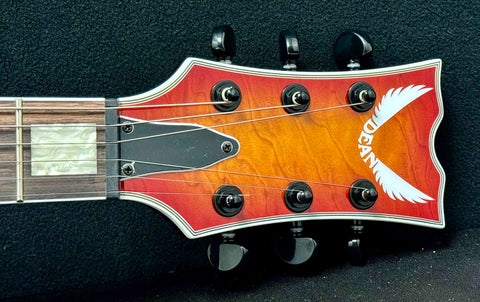 Dean Guitars - Select - Thoroughbred - Quilt Top - Trans Cherry Sunburst
