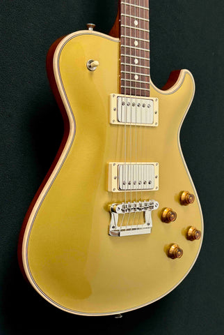 Knaggs Guitars - Kenai - Gold Top - Nickel Hardware - Knaggs Influence Bridge - Bare Knuckle Mule pickups - OHSC