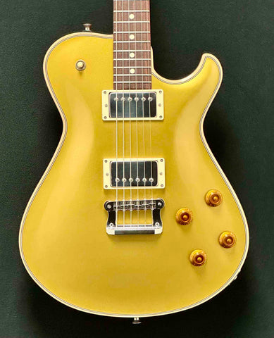Knaggs Guitars - Kenai - Gold Top - Nickel Hardware - Knaggs Influence Bridge - Bare Knuckle Mule pickups - OHSC
