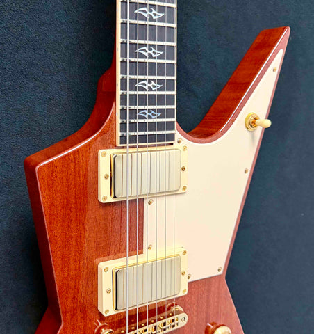 Dean Guitars - USA - Zero - Pickguard - Mahogany - Gloss Natural - USA DMT Baker Act and TIme Capsule Gold  Pickups - OHSC