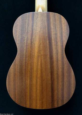 Oscar-Schmidt OU52A Baritone Ukelele (by Washburn Guitars)