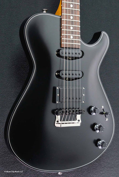 Knaggs Guitars - Influence Kenai - Black - HSS | Blues City Music, LLC ...