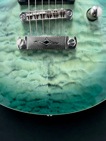 Diamond Guitars Bolero EX - Ice Blue